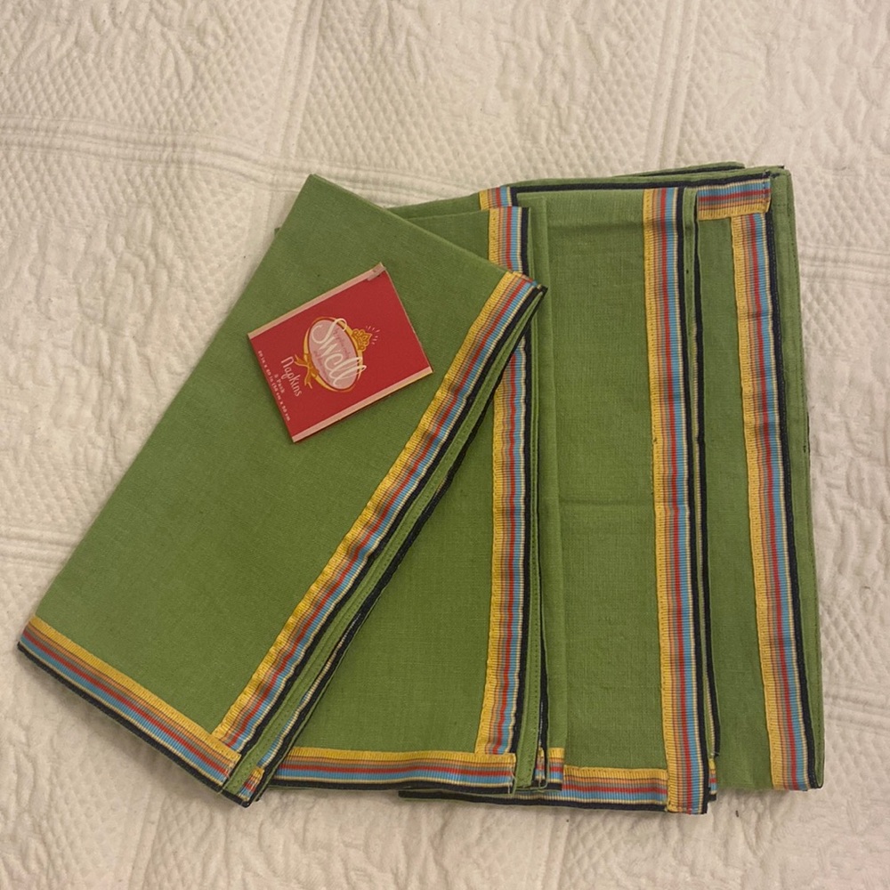 100% Cotton Table Cloths!! 2 Sets of 2pack!